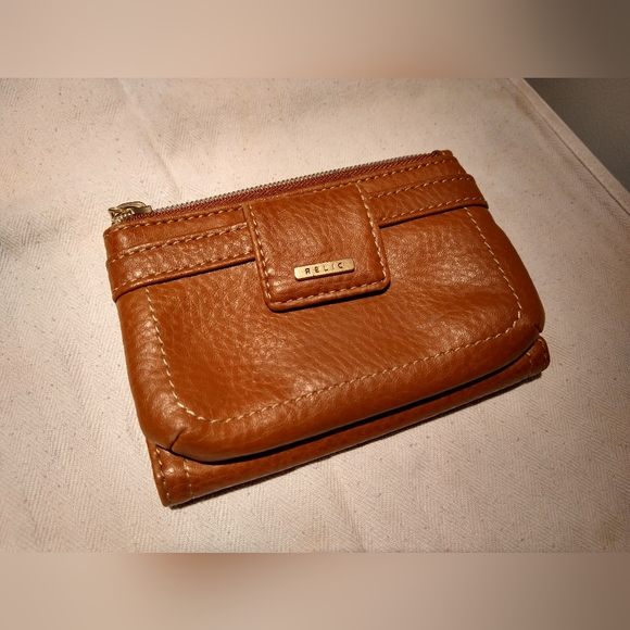 Relic Handbags - Relic Light Brown Leather Embroidered Wallet Classy Boho Western Zipper Pockets